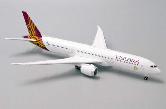 Boeing 787-9 Dreamliner Vistara "Flap Down" 